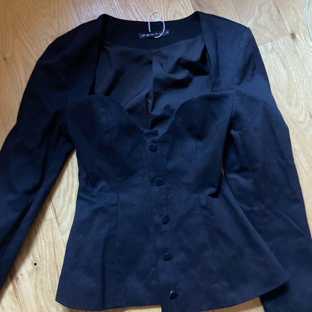 Fenity top size small